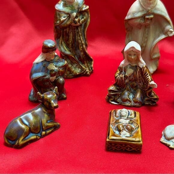 Christmas Native porcelain set - Picture 5 of 8